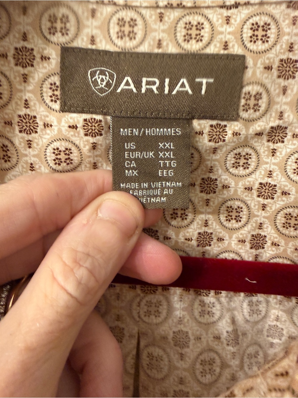 Ariat Men's Button-Up Shirt in Beige and Brown Medallion Print